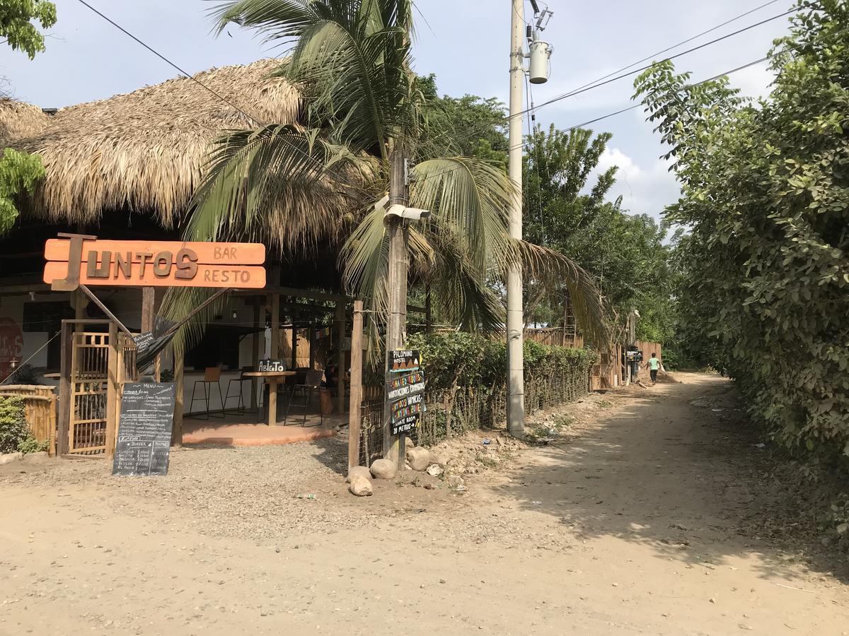 Palomino Hostel Exterior photo